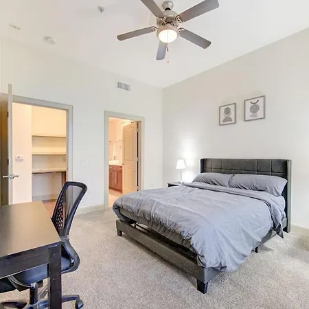 Chic 1Br Near Nrg With Pool Wifi Freeparking Apartment Houston Exterior photo