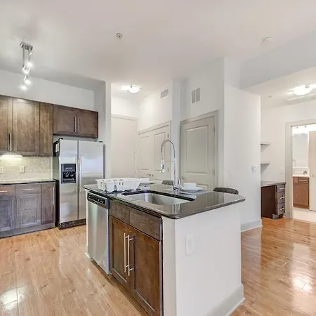 Chic 1Br Near Nrg With Pool Wifi Freeparking Apartment Houston Exterior photo