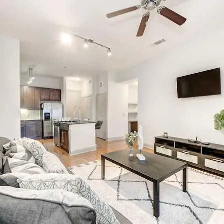 Chic 1Br Near Nrg With Pool Wifi Freeparking Apartment Houston Exterior photo